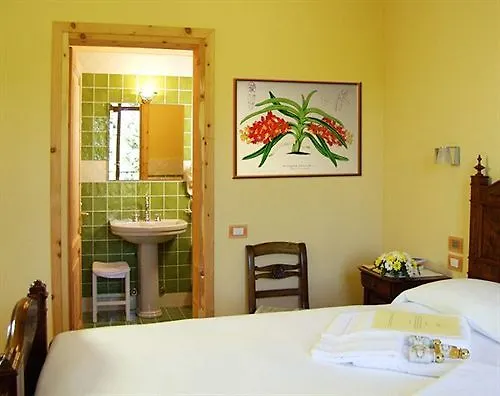 La Locanda Del Notaio Pellio Intelvi 4*,  Italy
