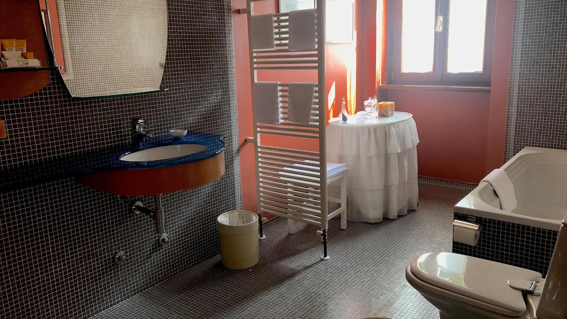 Hotel La Locanda Del Notaio Pellio Intelvi