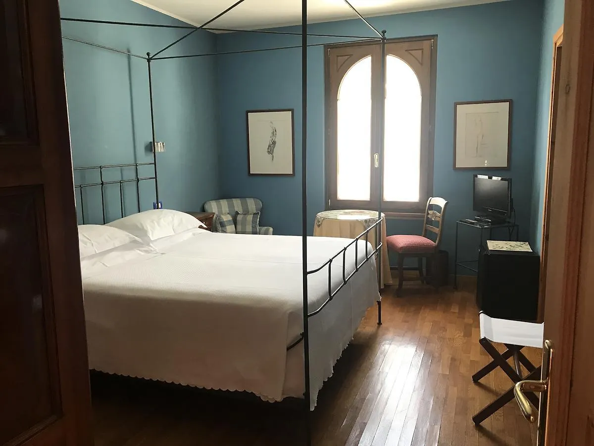 La Locanda Del Notaio Pellio Intelvi 4*,