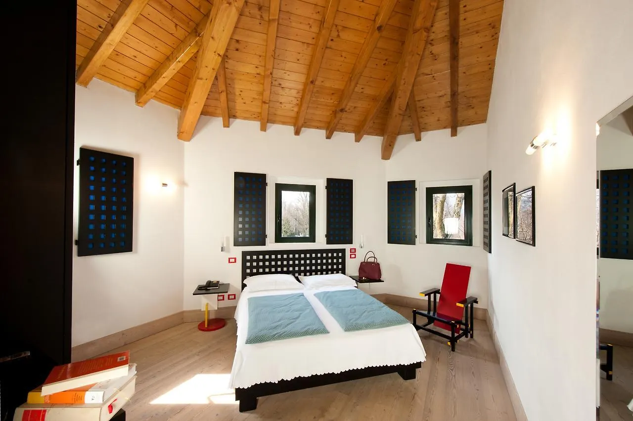 **** Otel La Locanda Del Notaio Pellio Intelvi İtalya
