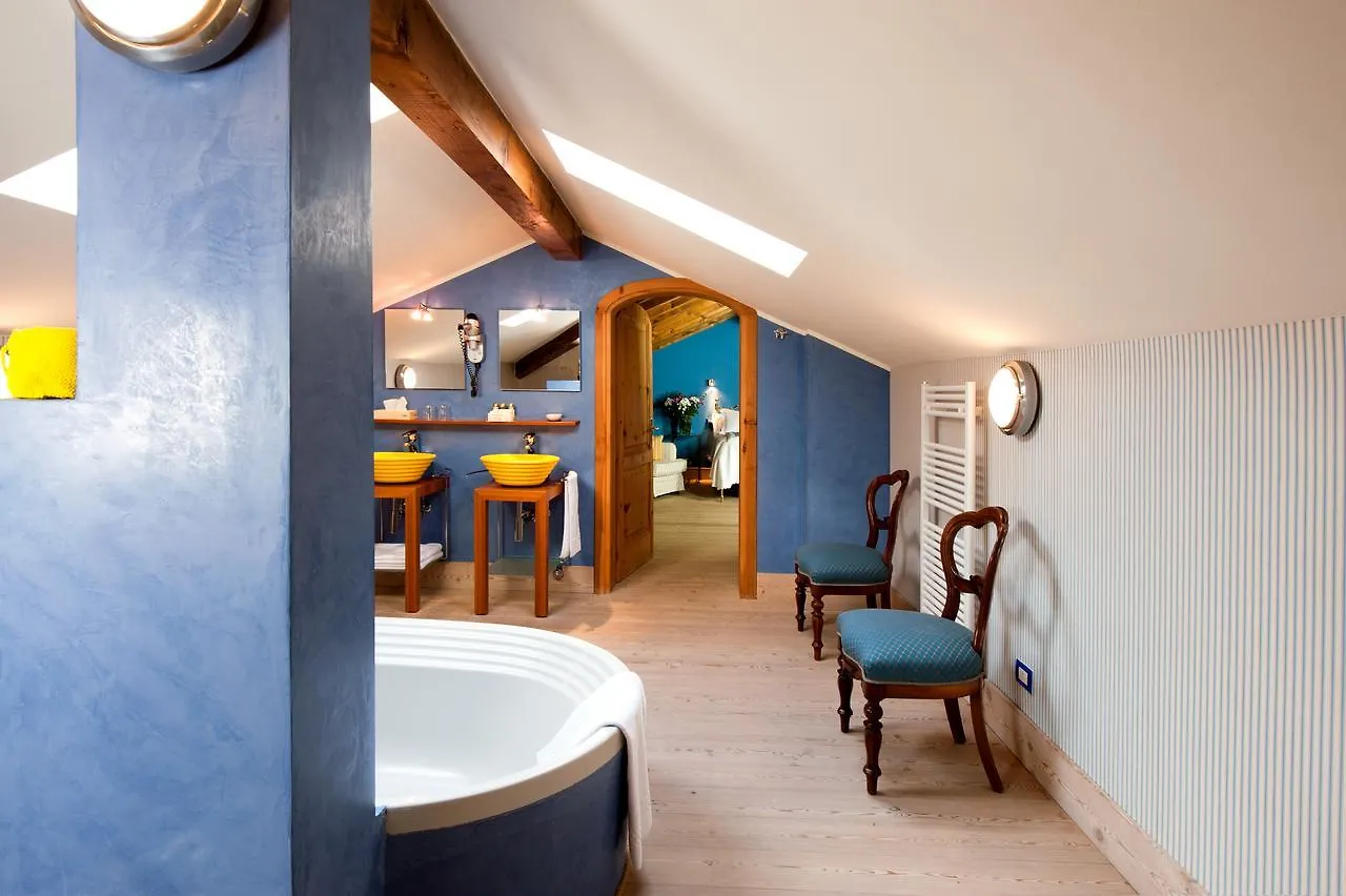 Otel La Locanda Del Notaio Pellio Intelvi
